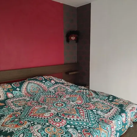 Vila De 360 M2 Avec Piscine Et Jacuzzi *