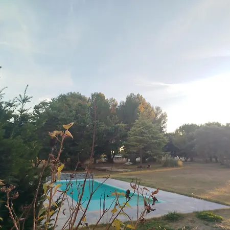 De 360 M2 Avec Piscine Et Jacuzzi Saint-Nazaire-de-Pezan